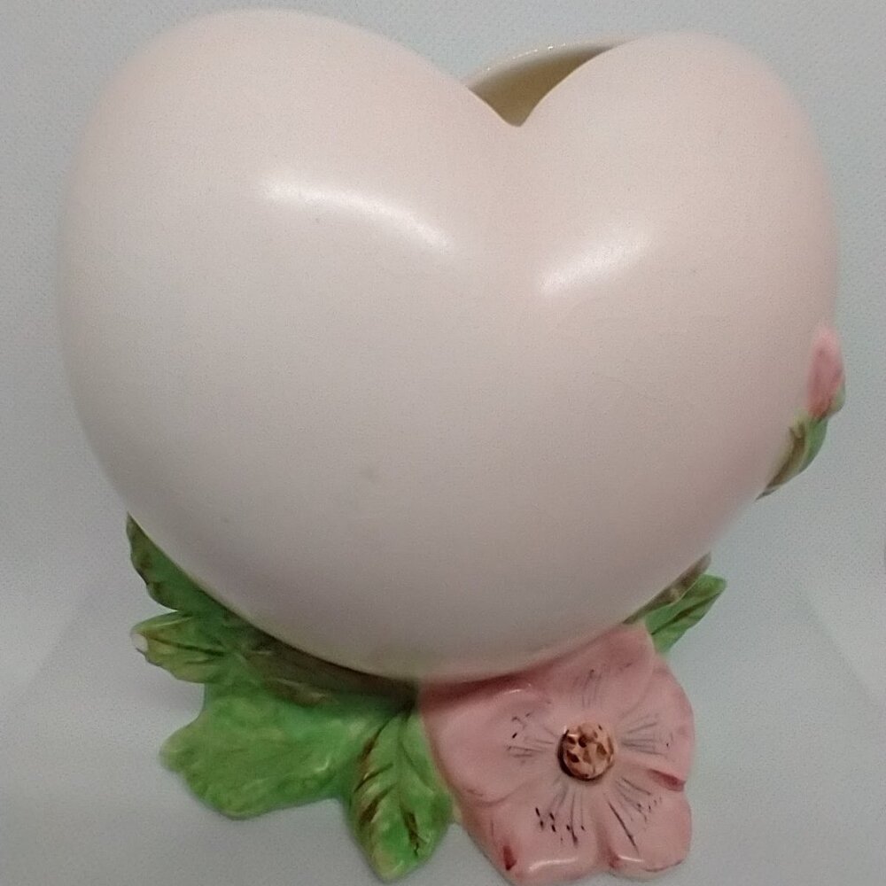Ceramic Pink Heart Vase Pink Flowers/Green Leaves